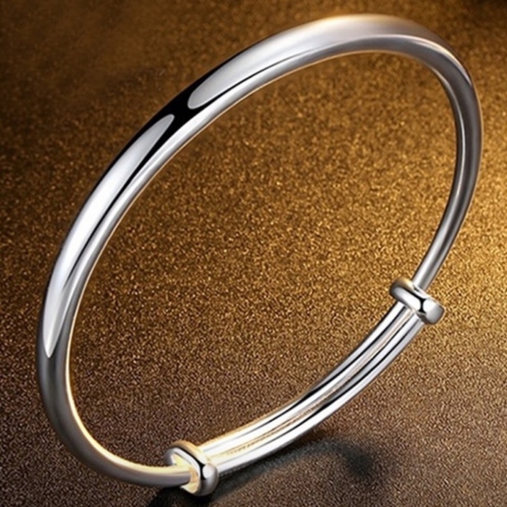 NWT 925 Sterling Silver Bangle Bracelet